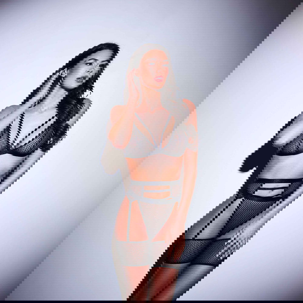 BACI WL Strappy Bra, Garter & Panty Set - S/M - Shhh...