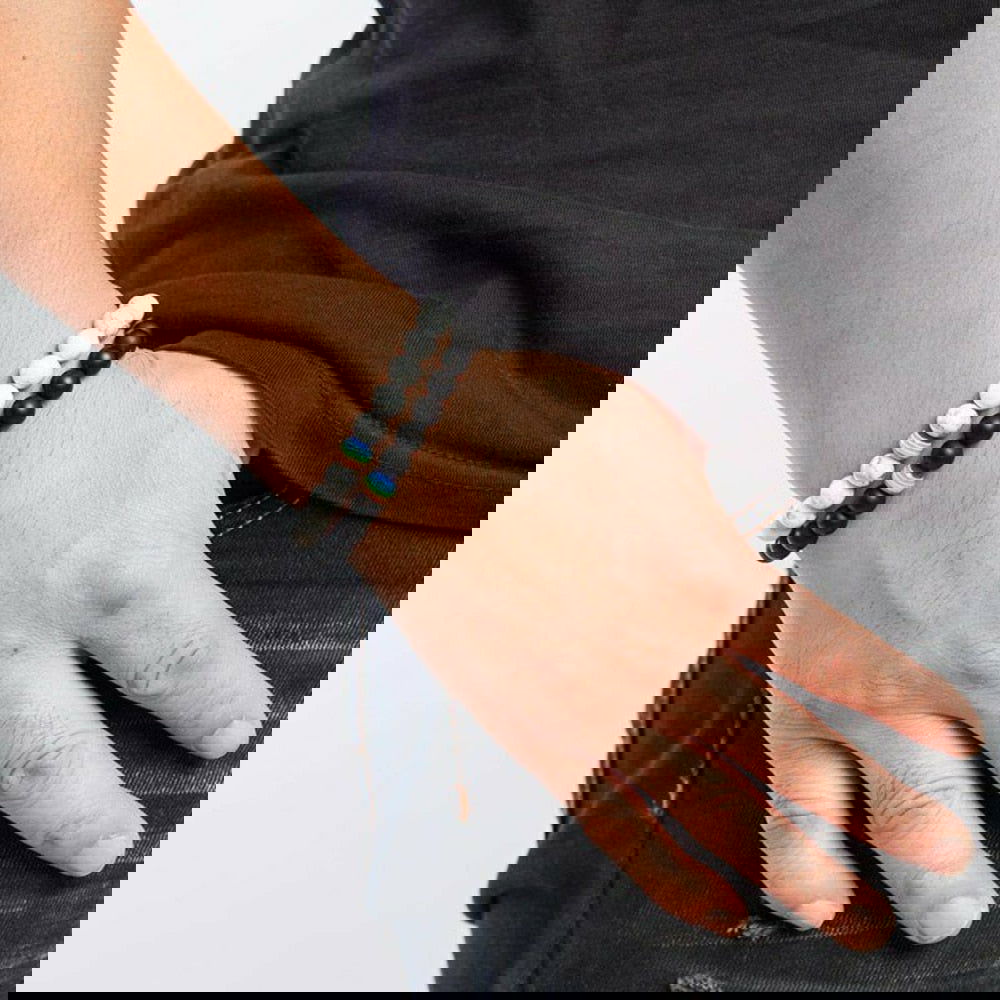 Bracelet LGBT Pride Unisex beaded bracelet Onyx black or Marble white - Shhh...