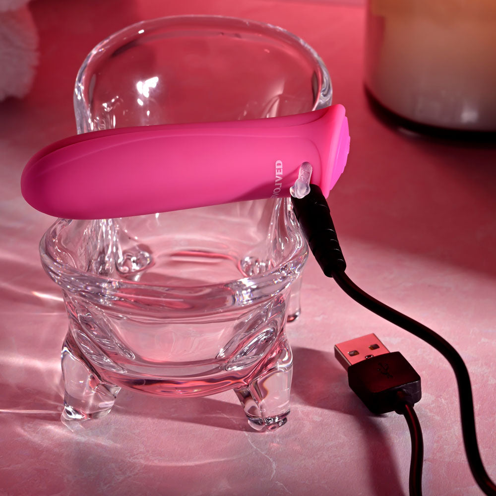 Evolved Pretty In Pink - Pink 8.6 cm (3.4'') USB Rechargeable Bullet