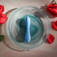Evolved  CRUSH - 12 cm USB Rechargeable Mini Vibrator - Shhh...