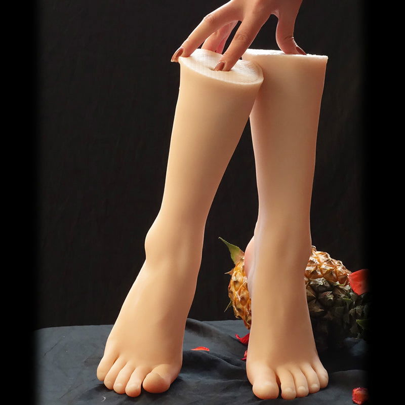 Foot fetish - female foot & shin replica size EU35. - Shhh...