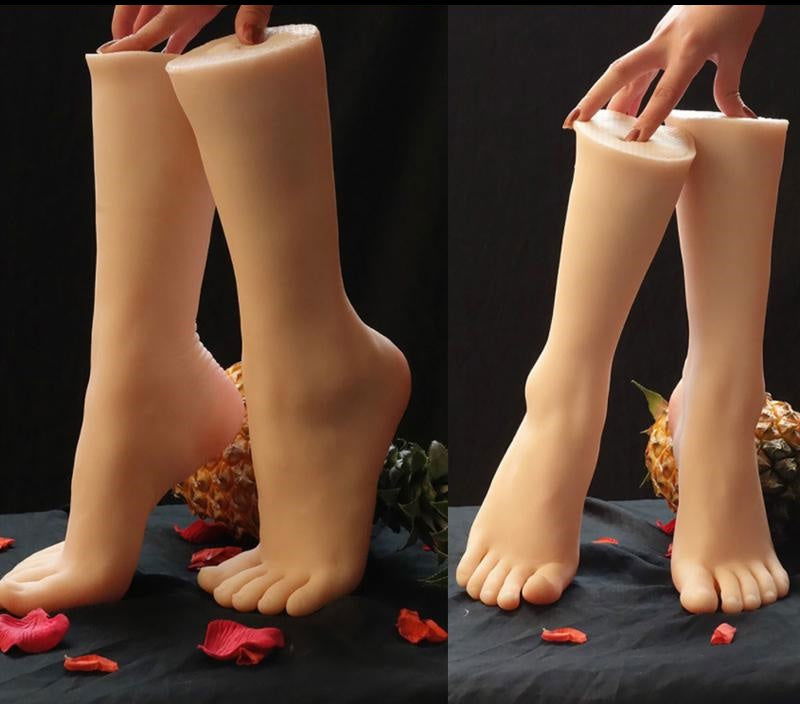 Foot fetish - female foot & shin replica size EU35. - Shhh...