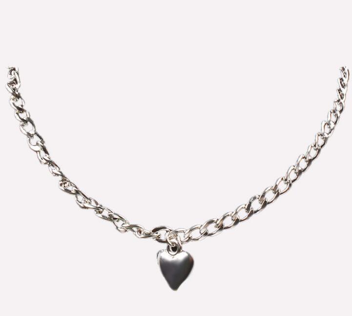 Necklace heart design pendant Gold or Silver