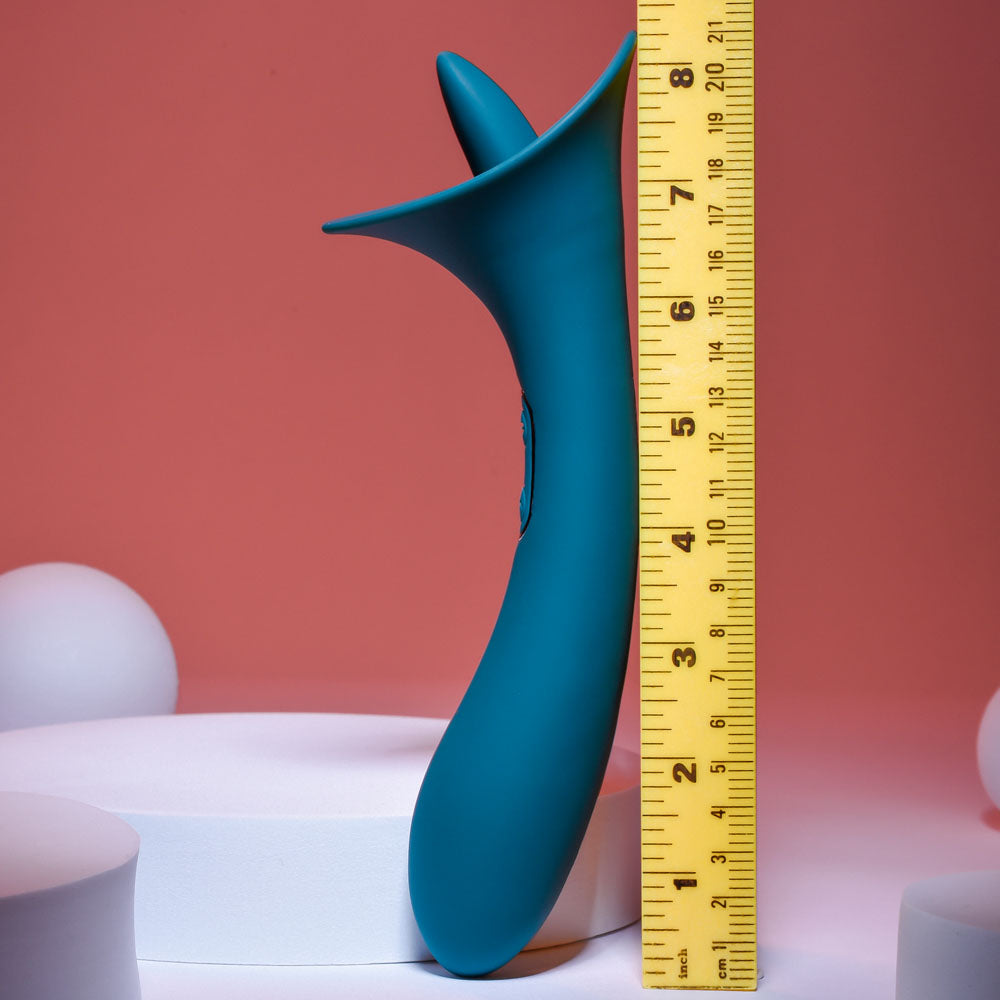 Playboy Pleasure TRUE INDULGENCE Clit Tickling Vibrator