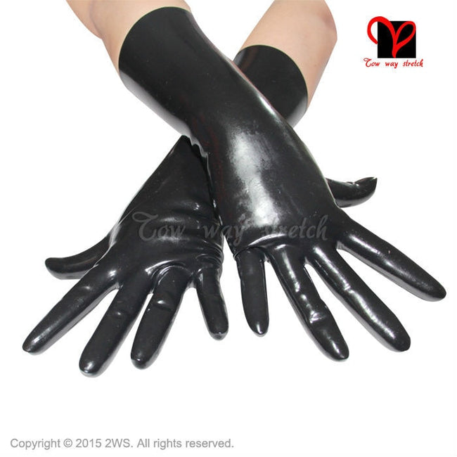 Latex gloves mid wrist length. Red or black