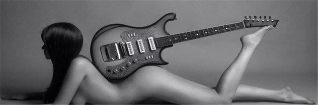Modern depiction of the female form with a musical flavour. Part 1 of a 3 part series